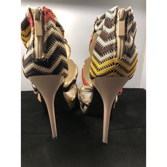 Woven Knit Anne Michelle Socialite Heels 9 - Picture 6 of 14
